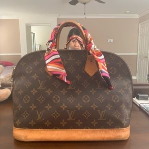 Authentic Louis Vuitton Alma